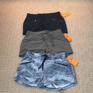 All 3 pairs for $15 women’s shorts szM